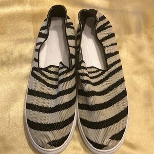 Black and White Striped Slip-On Sneakers brand new never worn